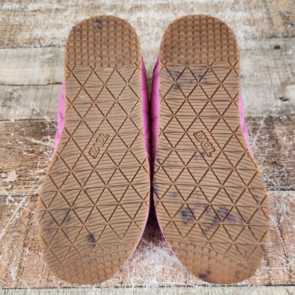 Teva ReEmber Mocassin Youth Girl Sz 1 Pink Outdoor Quilted Slip On Comfort Shoes - Picture 8 of 10